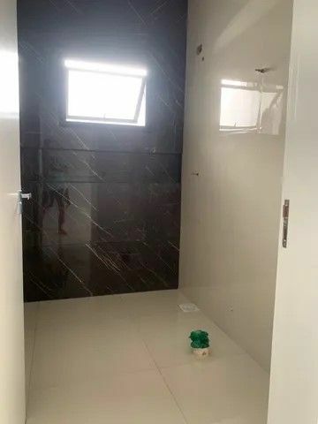 Casa à venda com 2 quartos, 81m² - Foto 4