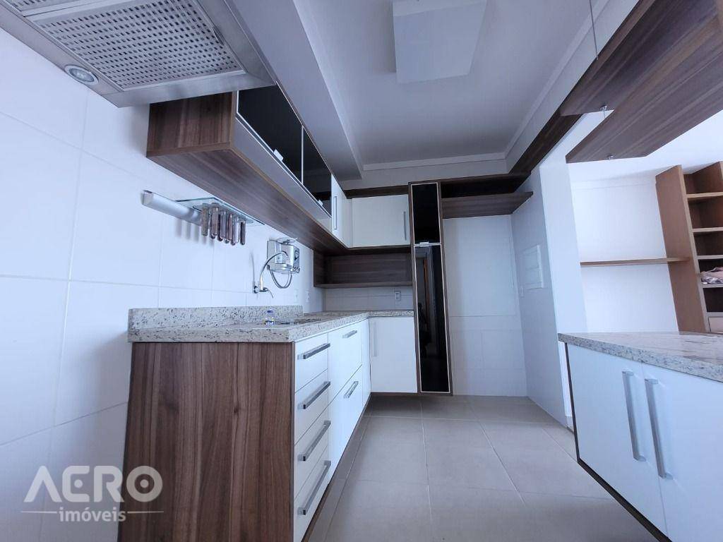 Apartamento à venda com 2 quartos, 91m² - Foto 8