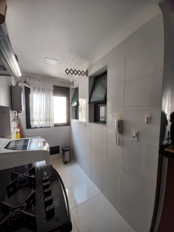 Apartamento à venda com 3 quartos, 74m² - Foto 14