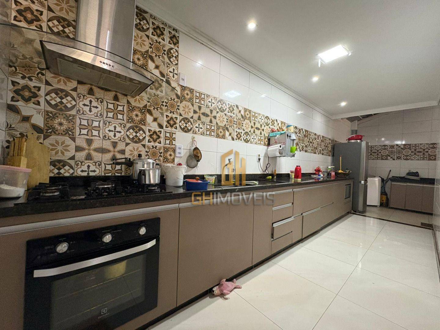 Casa, 3 quartos, 180 m² - Foto 5