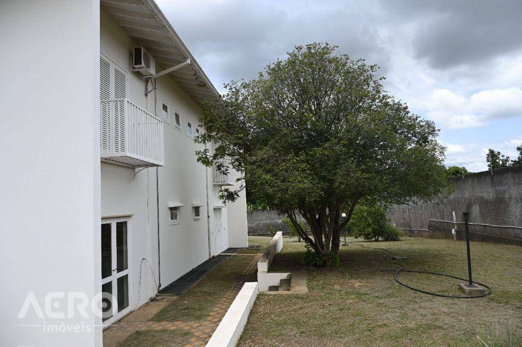 Casa à venda com 5 quartos, 591m² - Foto 13