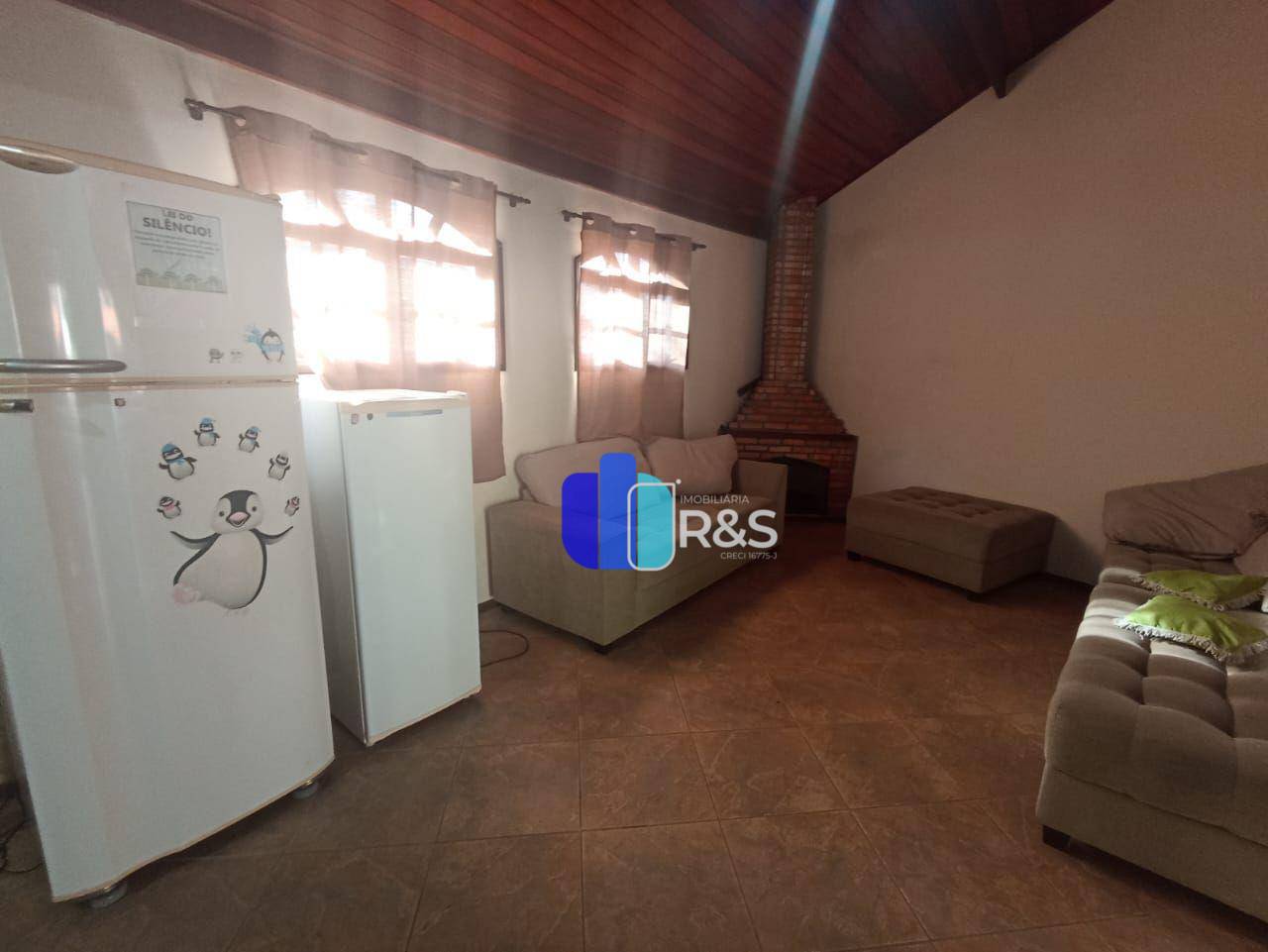 Chácara à venda com 1 quarto, 120m² - Foto 3