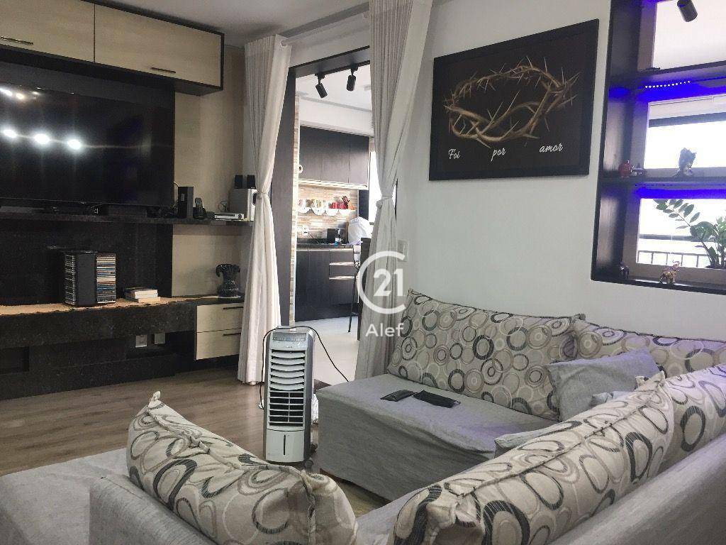 Apartamento à venda com 2 quartos, 94m² - Foto 3