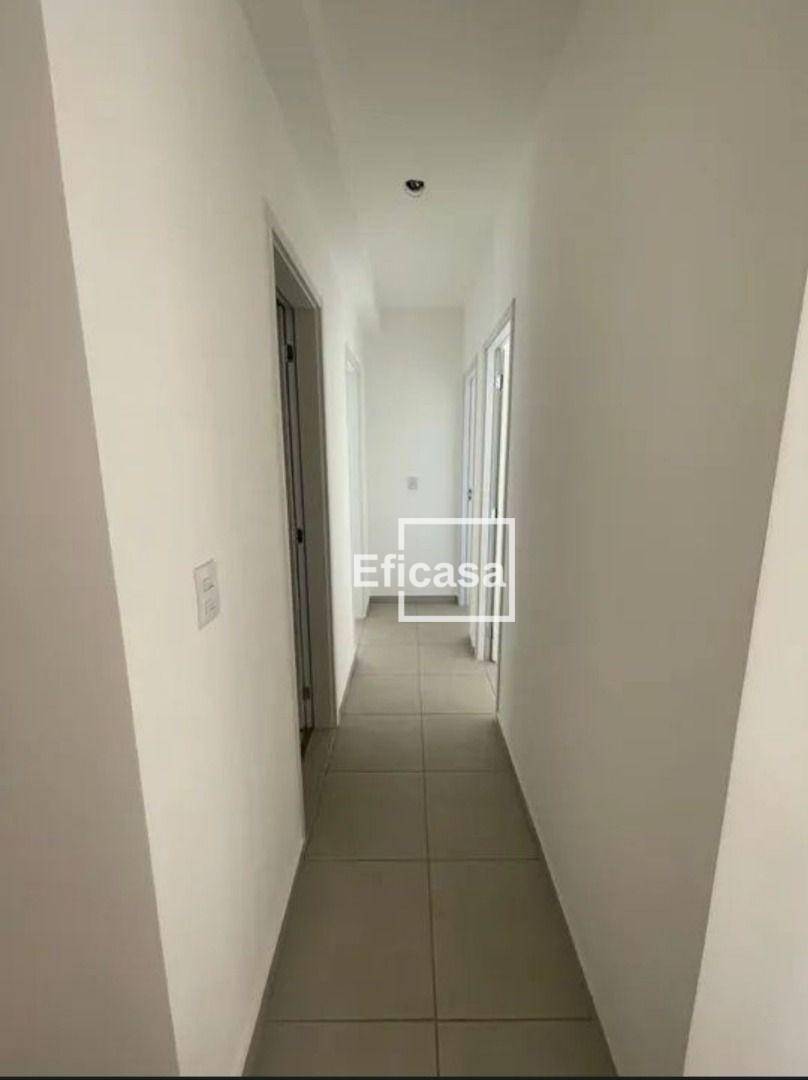 Apartamento à venda com 2 quartos, 76m² - Foto 4