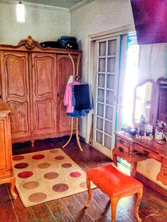 Casa de Condomínio à venda com 3 quartos, 131m² - Foto 29