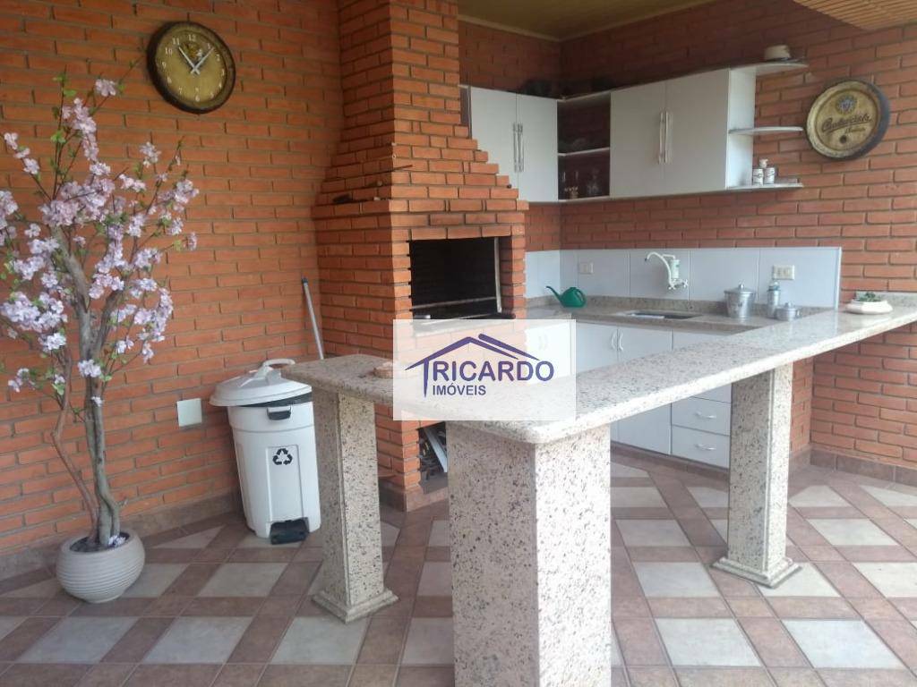 Sobrado à venda com 5 quartos, 500m² - Foto 3