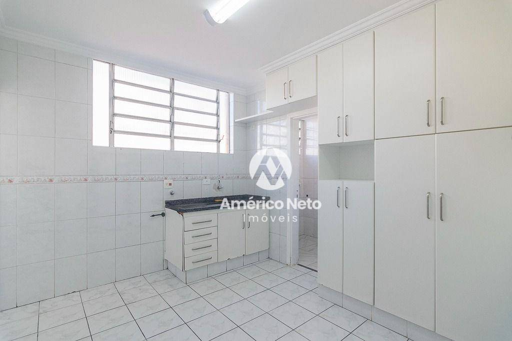 Apartamento para alugar com 4 quartos, 140m² - Foto 19