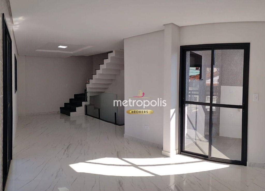 Sobrado à venda com 2 quartos, 125m² - Foto 1