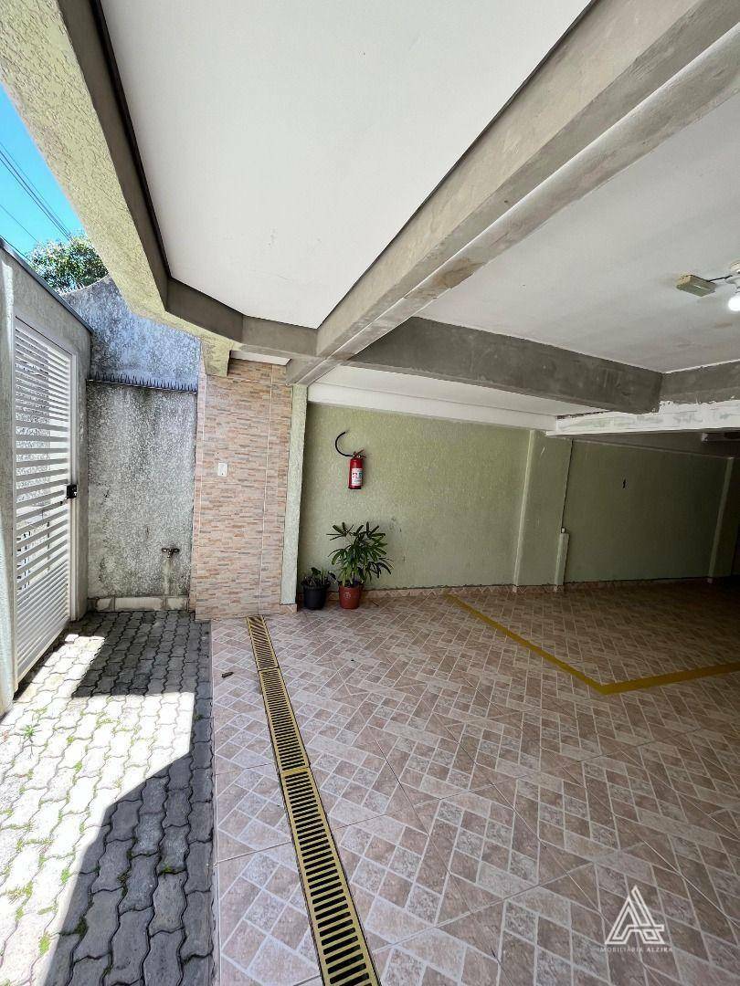 Apartamento à venda com 2 quartos, 63m² - Foto 2