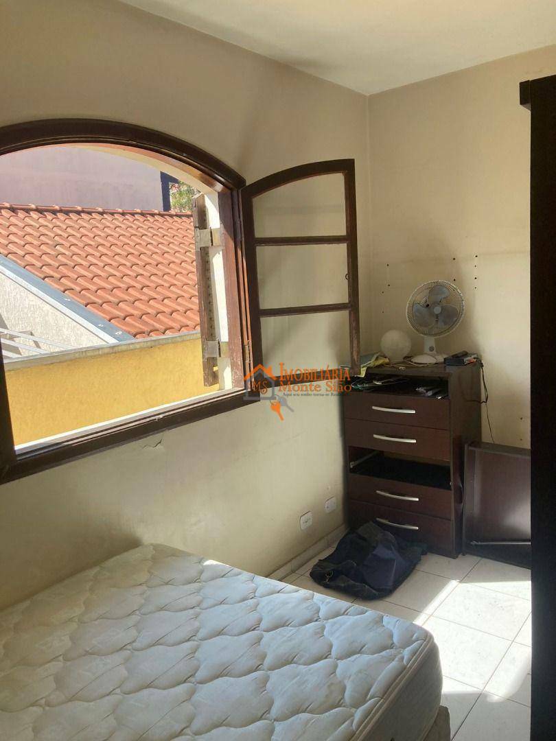 Sobrado à venda com 3 quartos, 200m² - Foto 15