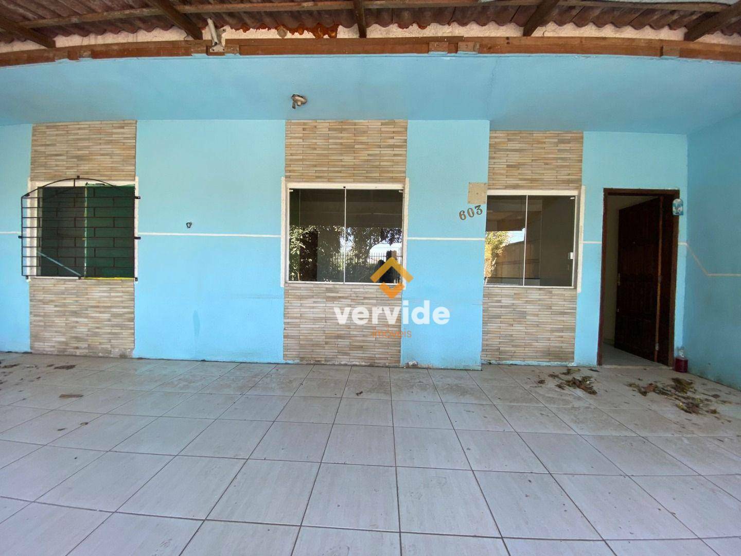 Casa à venda com 3 quartos, 74m² - Foto 4