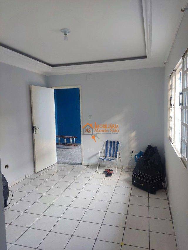 Sobrado à venda com 3 quartos, 180m² - Foto 2