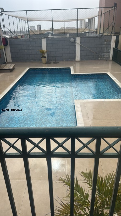 Apartamento para alugar com 2 quartos, 64m² - Foto 7