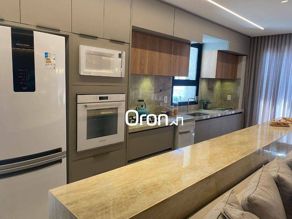 Apartamento à venda com 3 quartos, 148m² - Foto 2