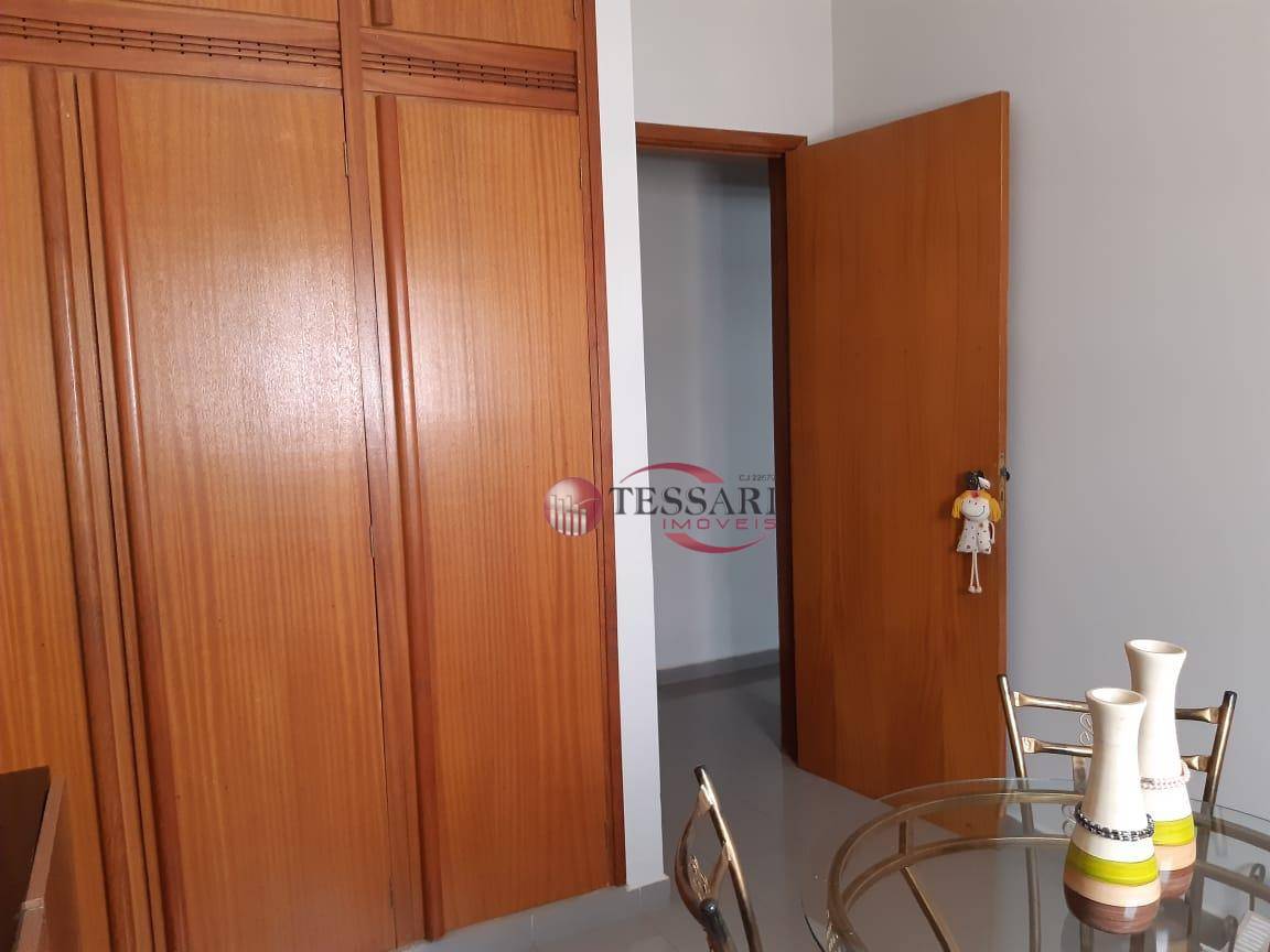 Casa à venda com 2 quartos, 160m² - Foto 13