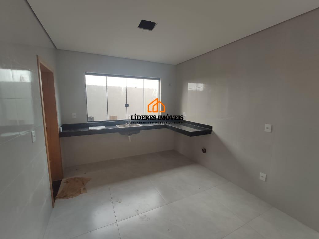 Casa à venda com 3 quartos, 140m² - Foto 13