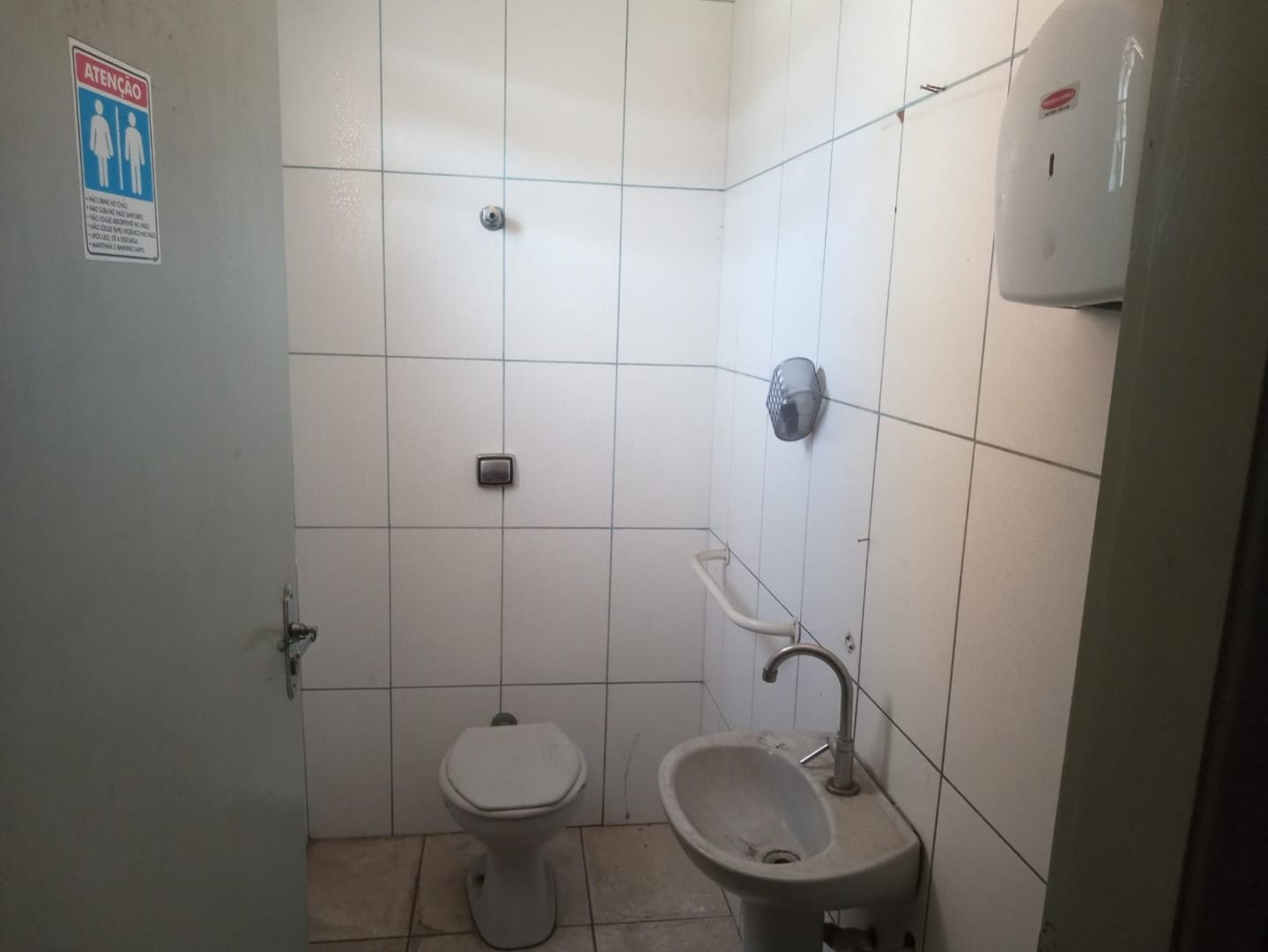 Casa à venda com 4 quartos, 140m² - Foto 5