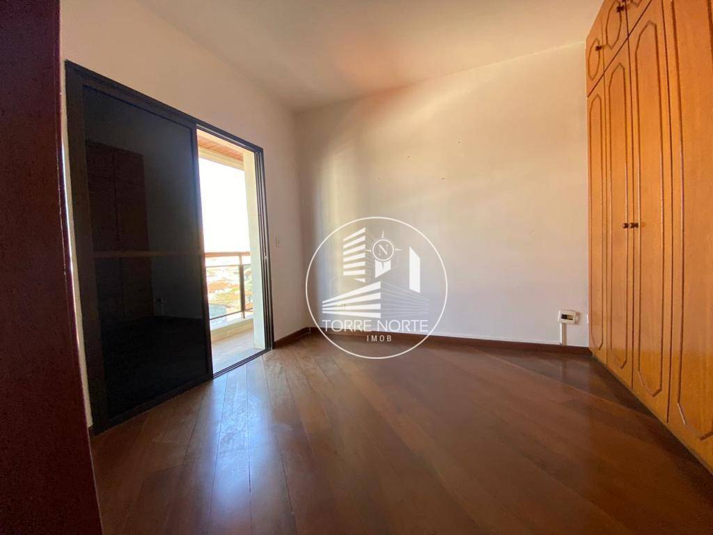 Apartamento à venda com 3 quartos, 144m² - Foto 29