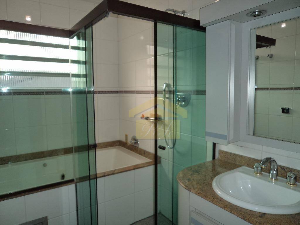 Sobrado à venda com 4 quartos, 240m² - Foto 16