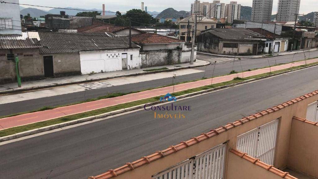 Casa para alugar com 2 quartos, 60m² - Foto 24