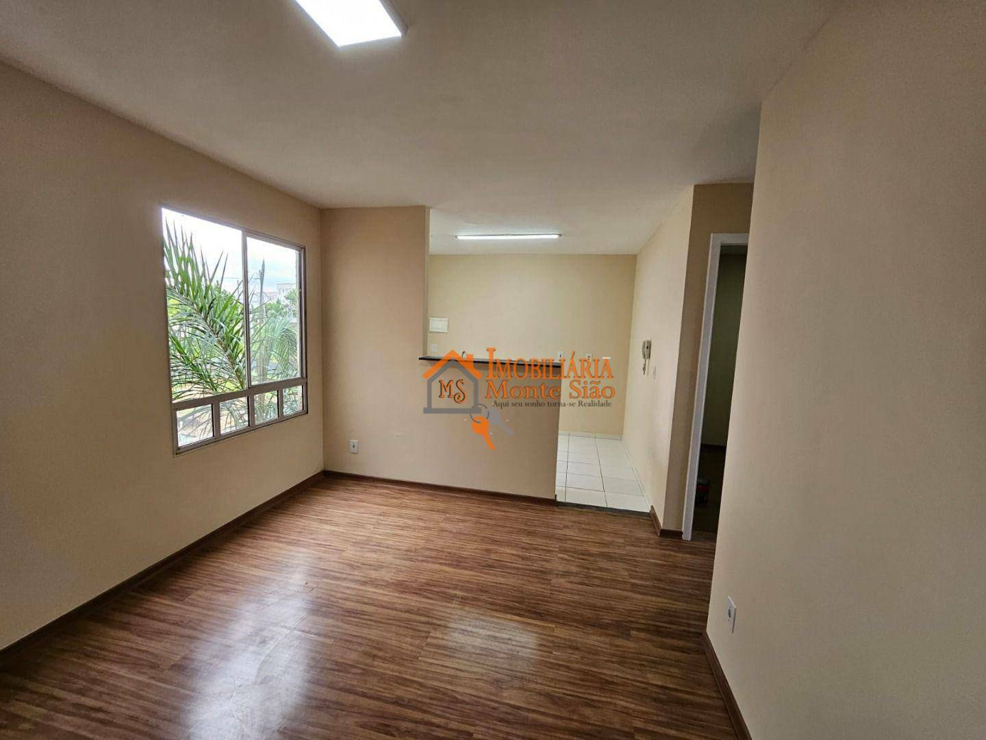 Apartamento à venda com 2 quartos, 44m² - Foto 1