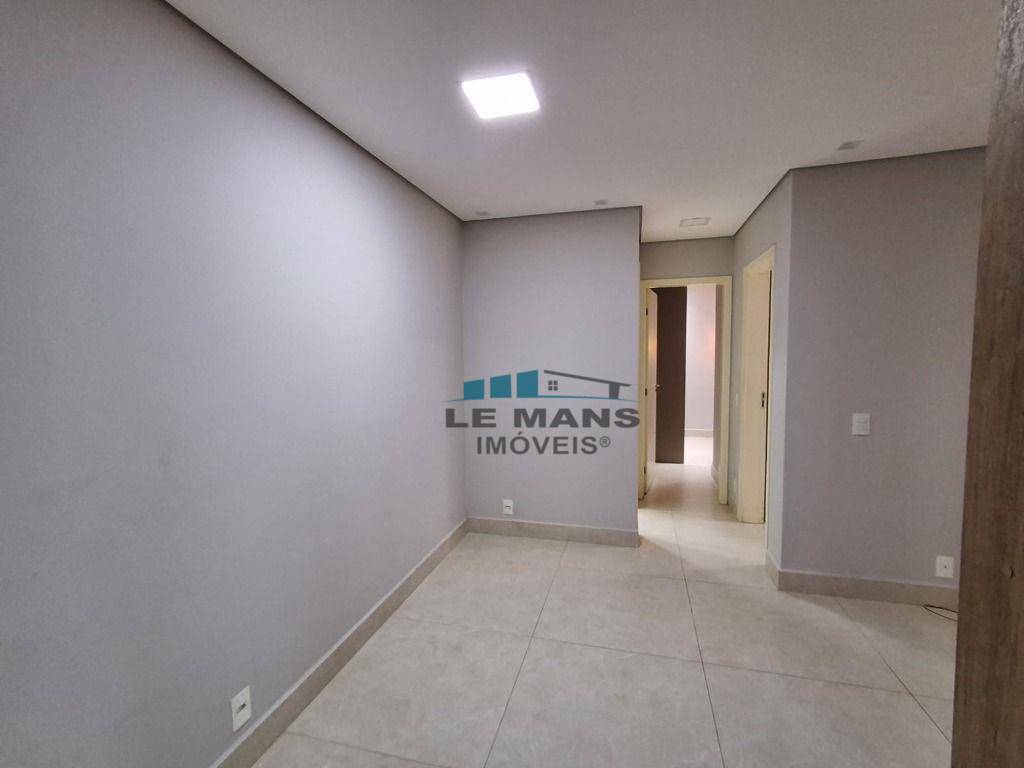 Apartamento à venda com 2 quartos, 55m² - Foto 30