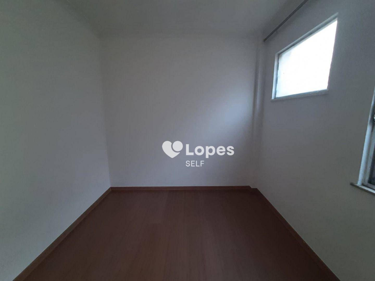 Apartamento à venda com 3 quartos, 111m² - Foto 8