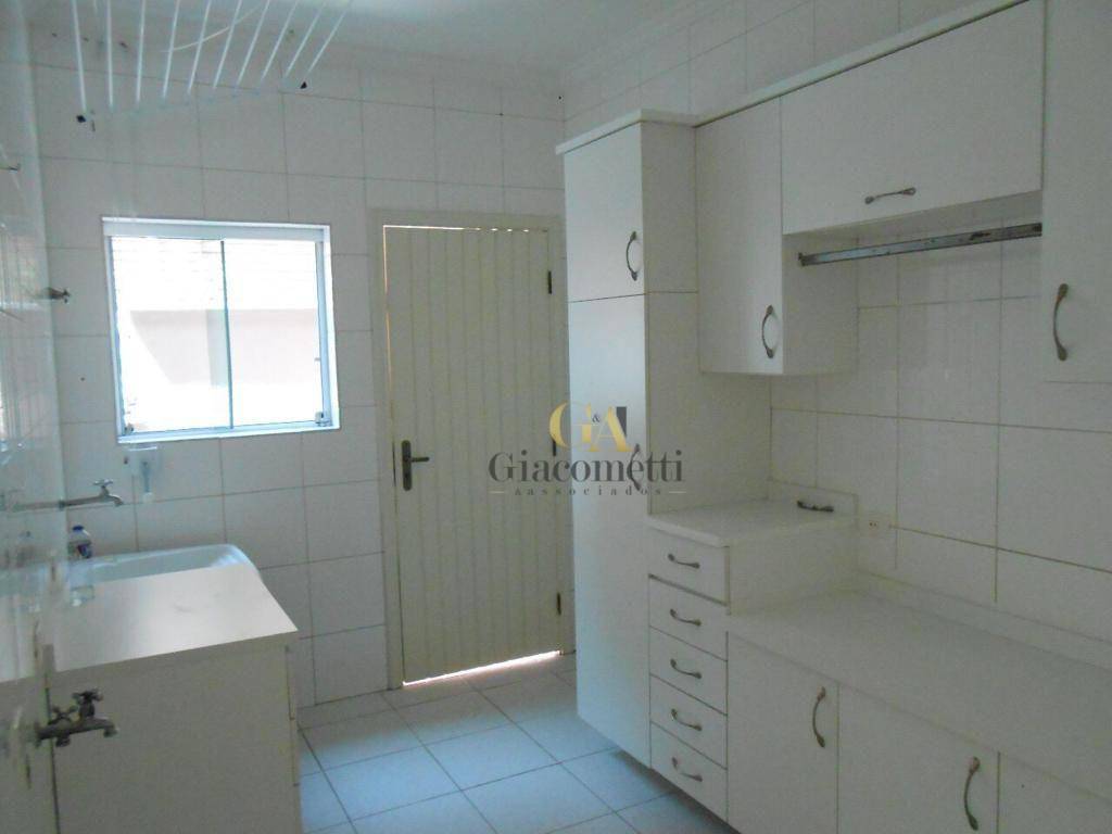 Casa de Condomínio à venda com 4 quartos, 278m² - Foto 11