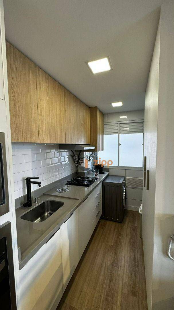 Apartamento à venda com 2 quartos, 42m² - Foto 18