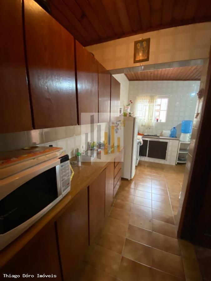 Casa à venda com 2 quartos, 500m² - Foto 17