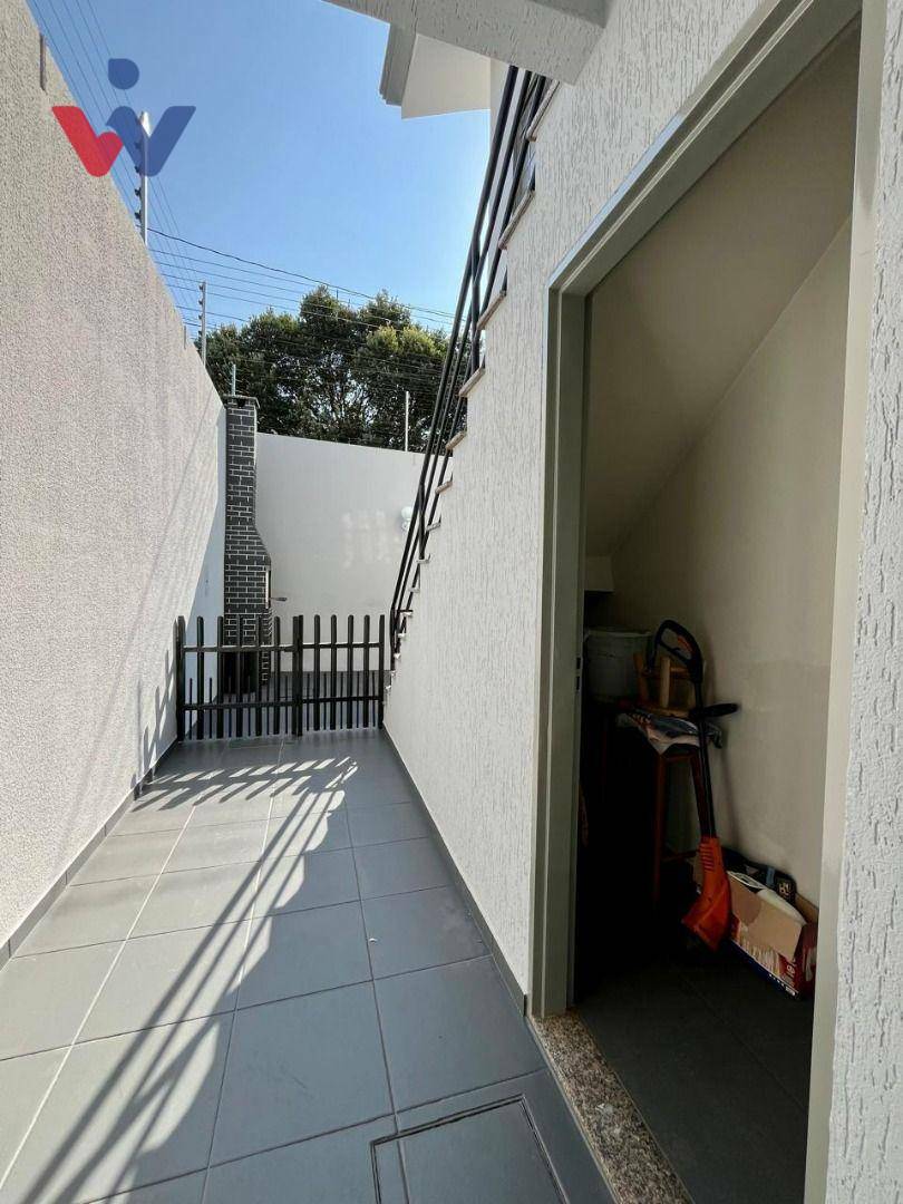 Casa à venda com 3 quartos, 200m² - Foto 19