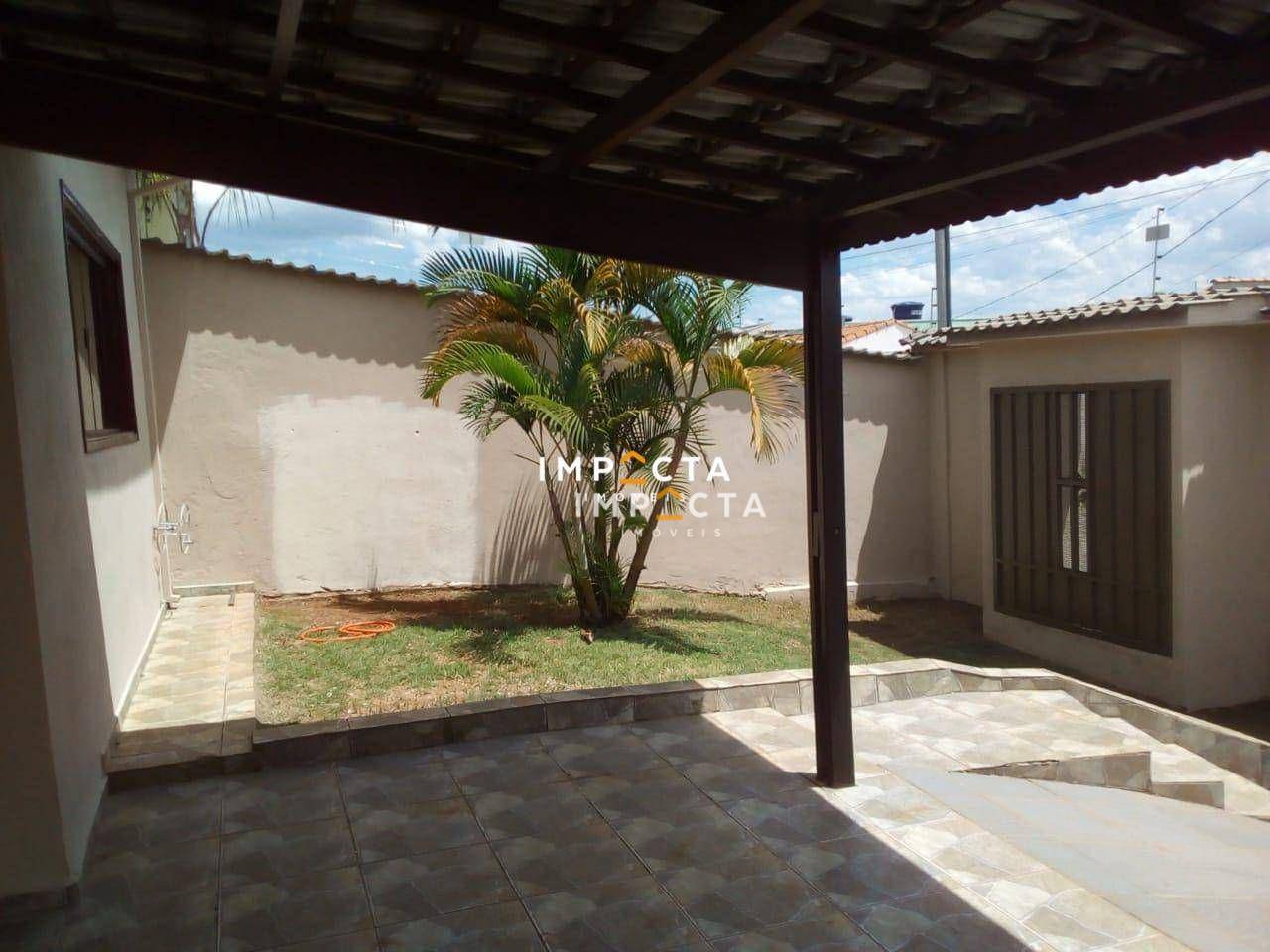 Casa à venda com 2 quartos, 140m² - Foto 5