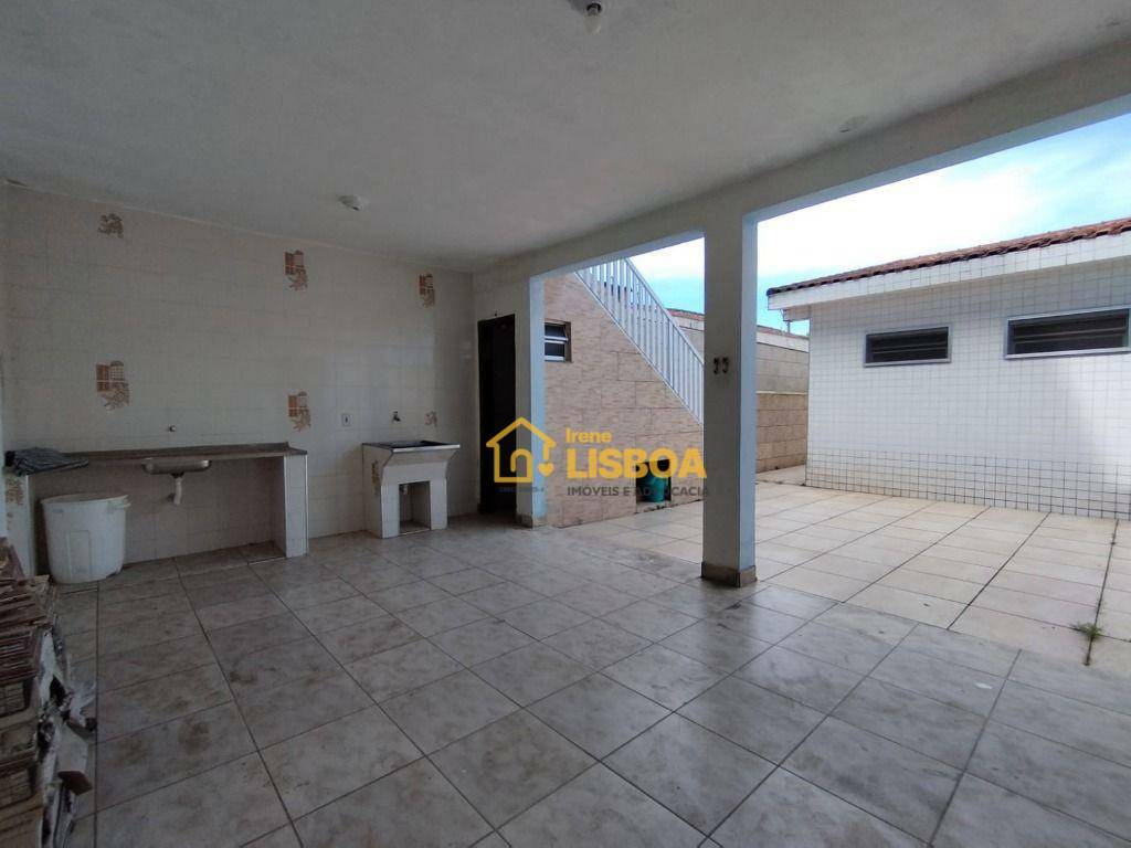 Casa à venda com 3 quartos, 270m² - Foto 42