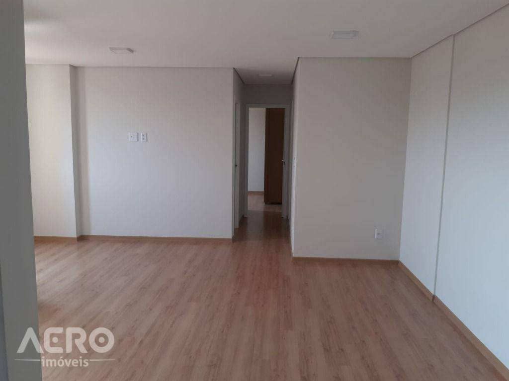 Apartamento à venda e aluguel com 2 quartos, 70m² - Foto 17