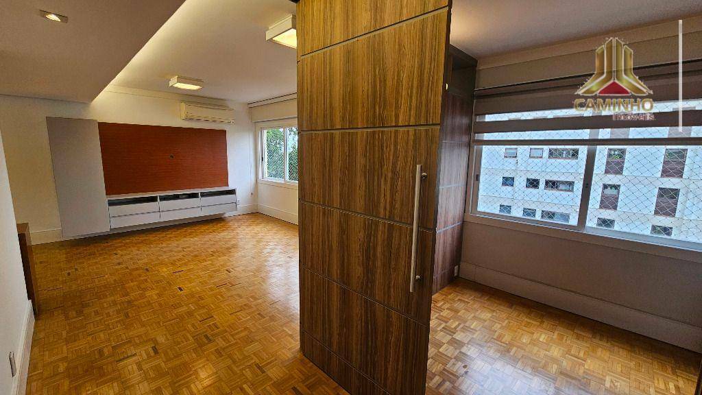 Apartamento à venda com 3 quartos, 149m² - Foto 3