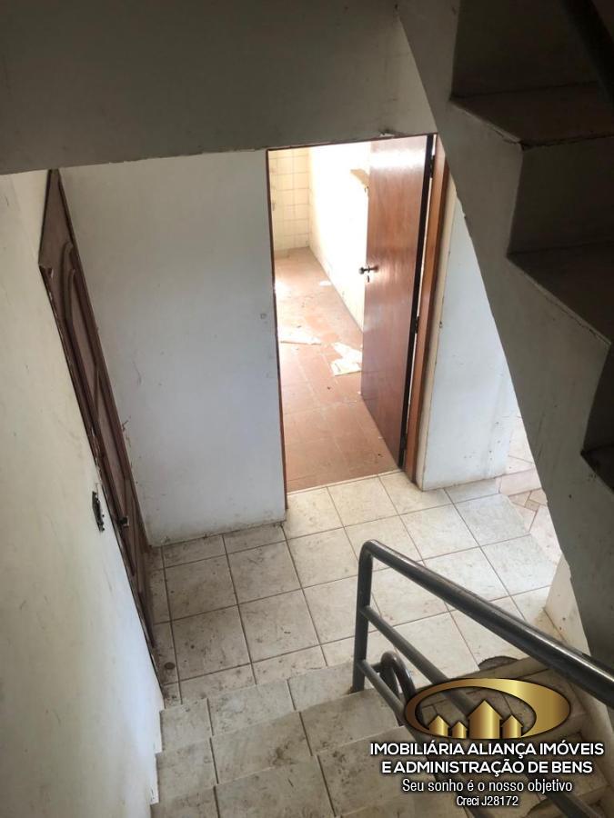 Casa à venda com 4 quartos, 320m² - Foto 22