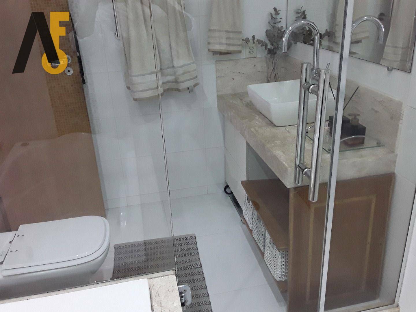 Casa de Condomínio à venda com 4 quartos, 260m² - Foto 23