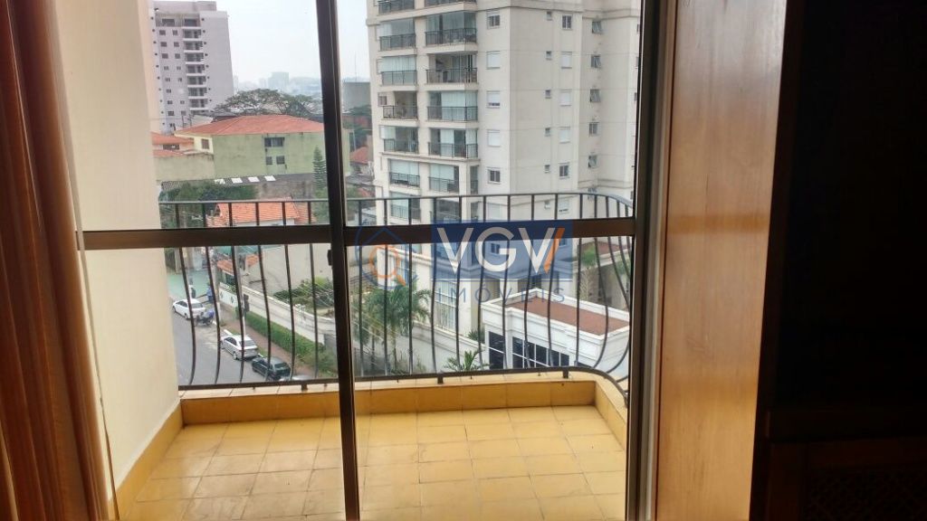 Apartamento à venda com 2 quartos, 60m² - Foto 9