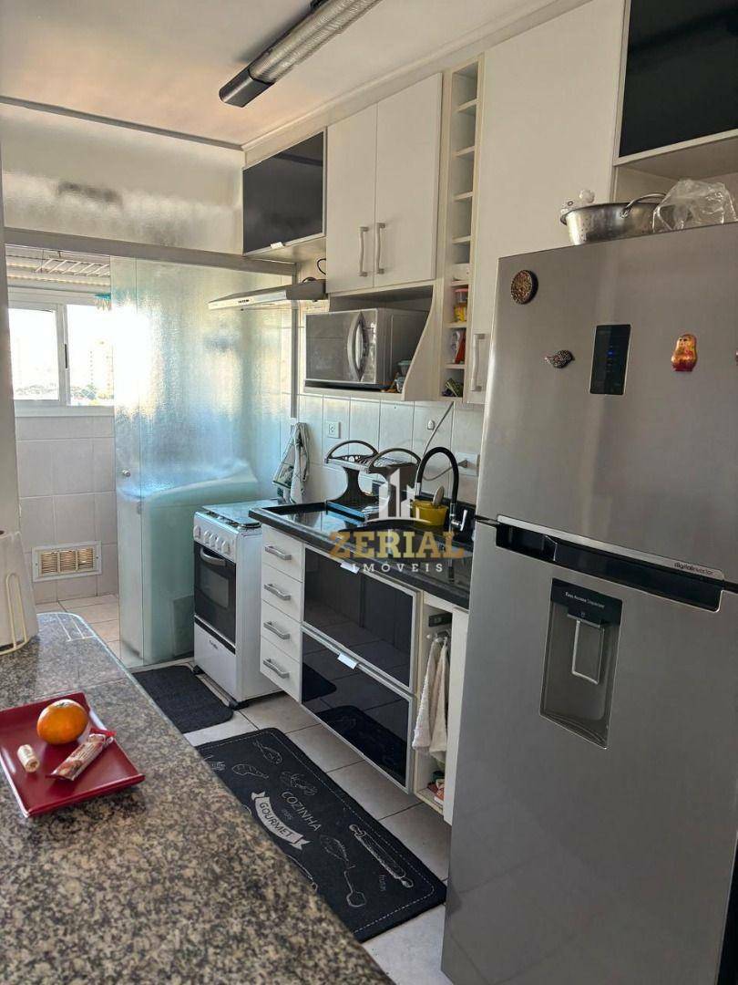 Apartamento à venda com 2 quartos, 60m² - Foto 27