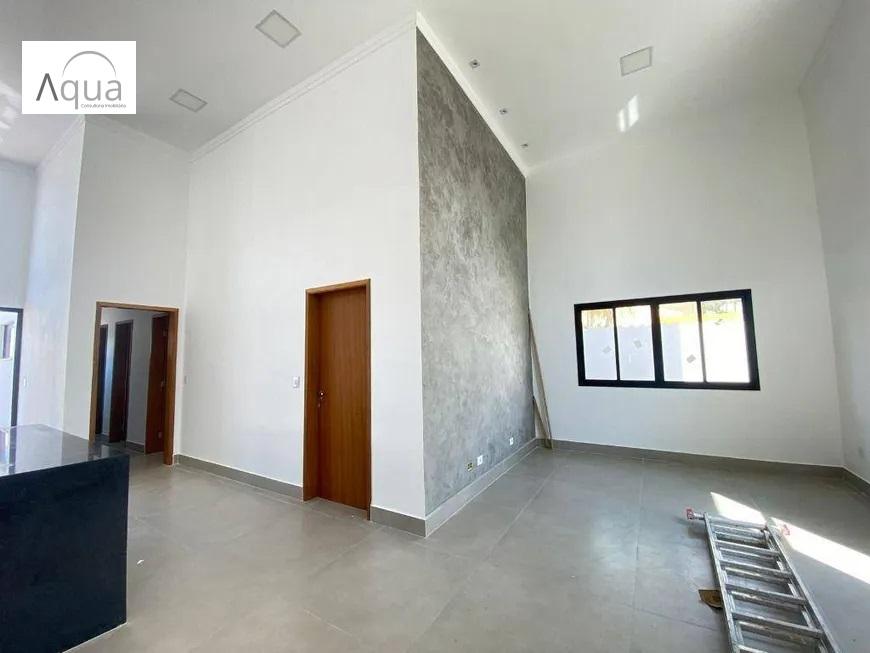 Casa à venda com 3 quartos, 312m² - Foto 4