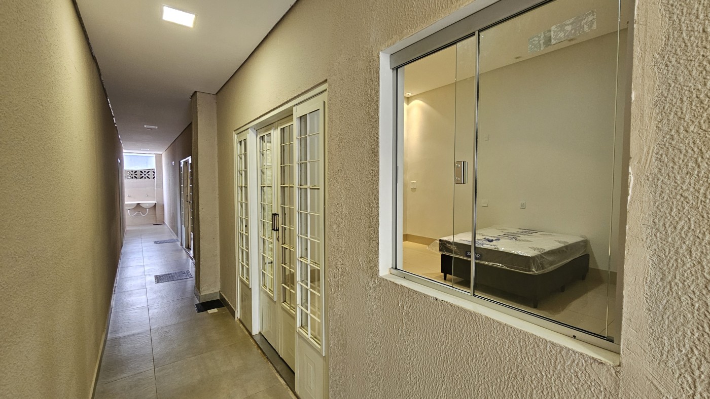 Kitnet e Studio para alugar com 1 quarto, 30m² - Foto 1