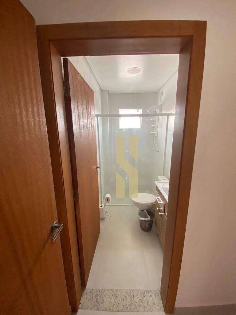 Apartamento à venda com 2 quartos, 75m² - Foto 20