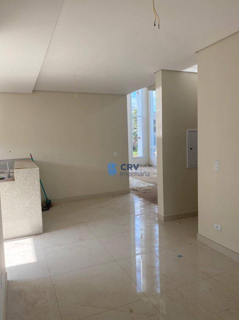 Sobrado para alugar com 4 quartos, 338m² - Foto 3