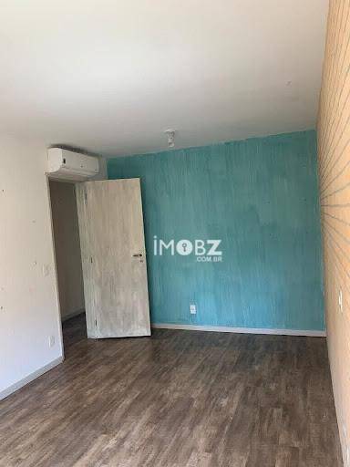 Apartamento à venda com 4 quartos, 141m² - Foto 16