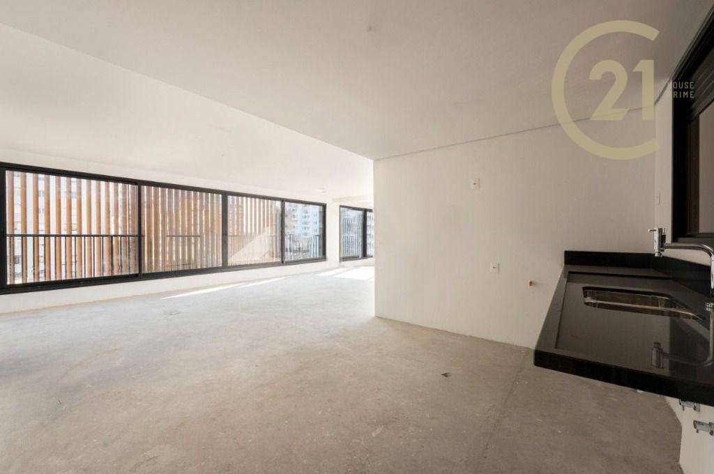 Apartamento à venda com 3 quartos, 189m² - Foto 7