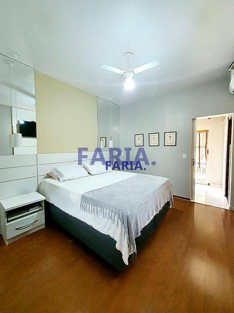 Casa à venda com 3 quartos, 200m² - Foto 12