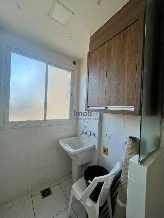 Apartamento à venda com 2 quartos, 69m² - Foto 5