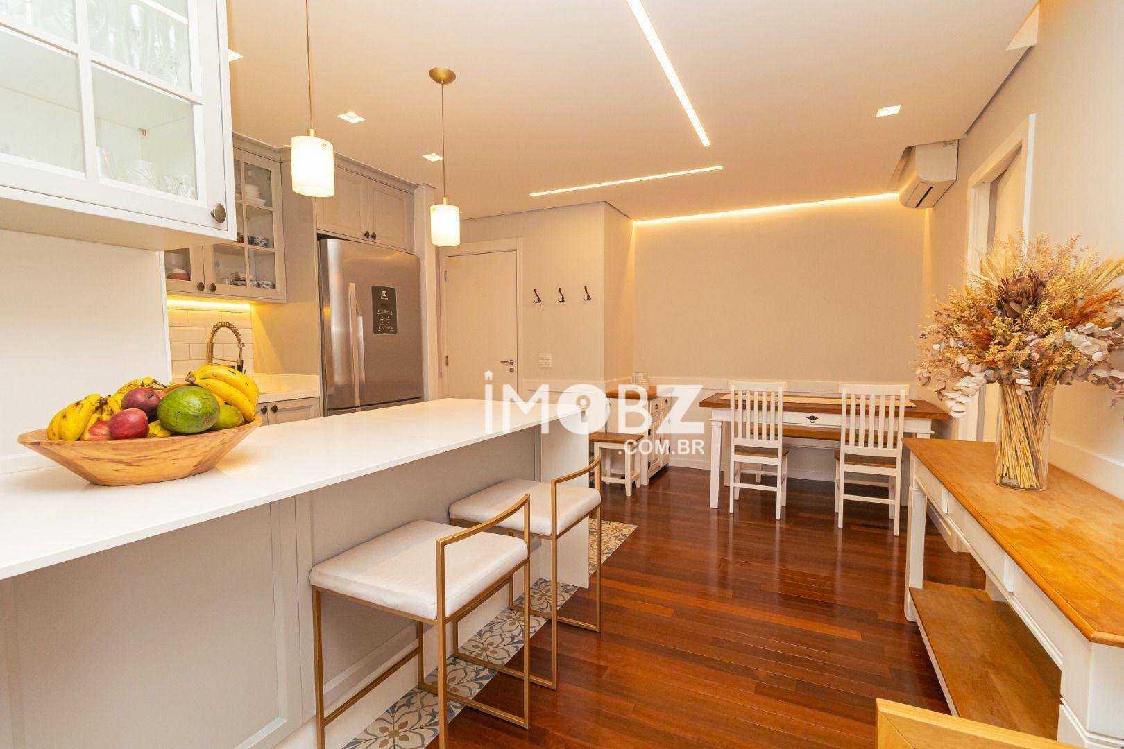 Apartamento à venda com 2 quartos, 69m² - Foto 33