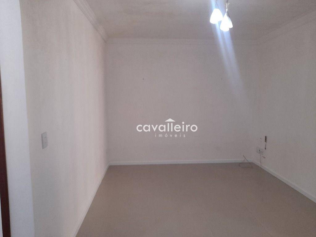 Casa à venda com 2 quartos, 100m² - Foto 4