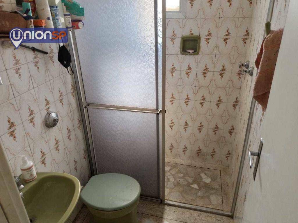 Apartamento à venda com 2 quartos, 70m² - Foto 8